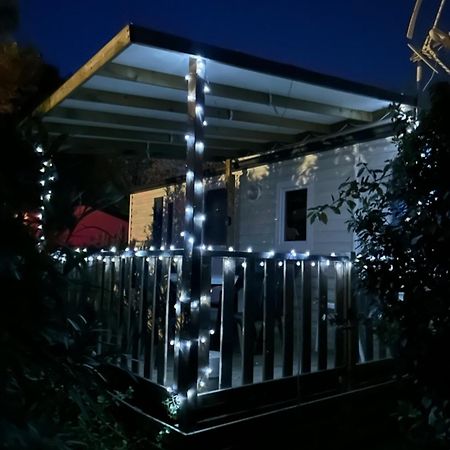 Mobil-Home Au Pied Du Luberon ラ・ロック・ダンテロン エクステリア 写真